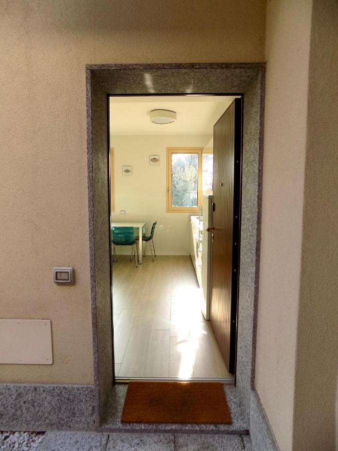 Lake Como View Apartment Bagian luar foto